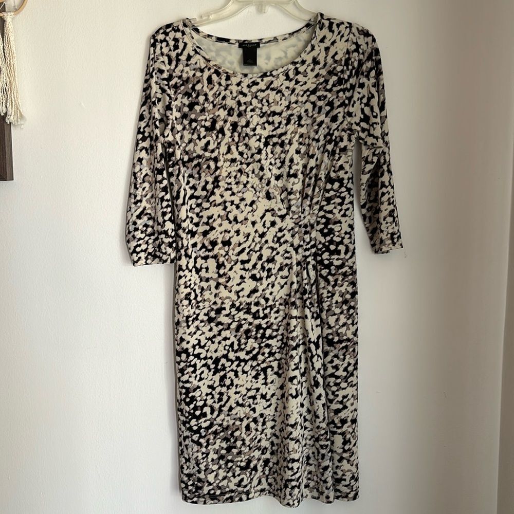 Ann Taylor Women 3/4 sleeve rouged abstract crew neck black cream nude dress Sm!